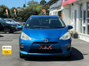 Toyota Aqua 2012 photo 3