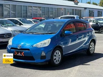 Toyota Aqua 2012 photo 4