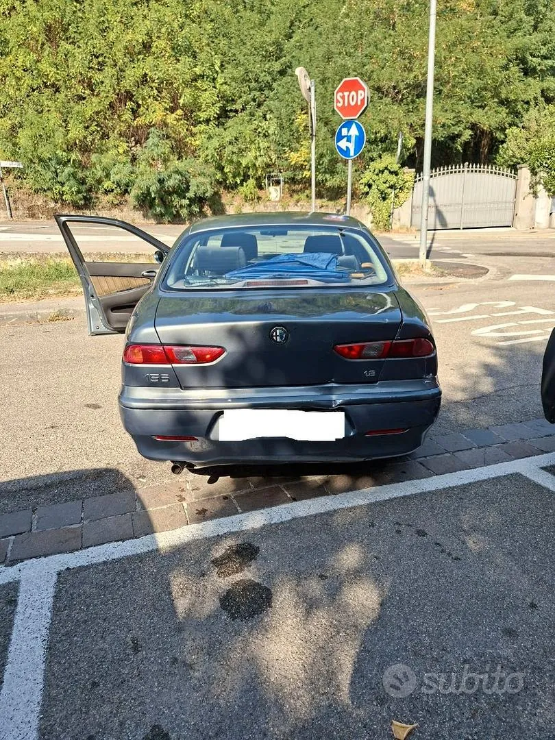 Alfa Romeo 156