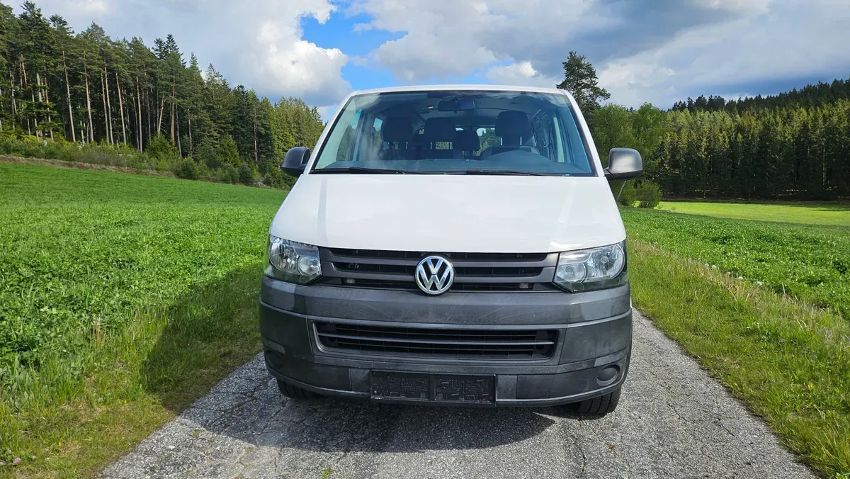 Volkswagen T5 2015 photo 2