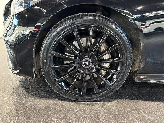 Mercedes-Benz C 300 E 2022 photo 5