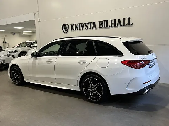 Mercedes-Benz C300 2023 photo 2