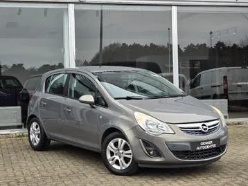 Opel Corsa 2013 photo 2
