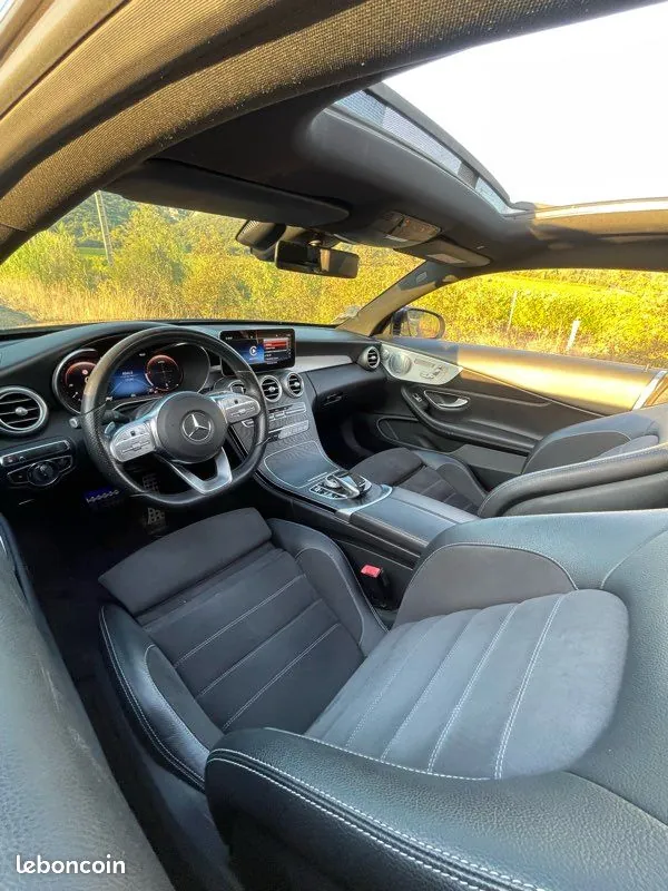 Mercedes-Benz C-Class 2018 photo 3