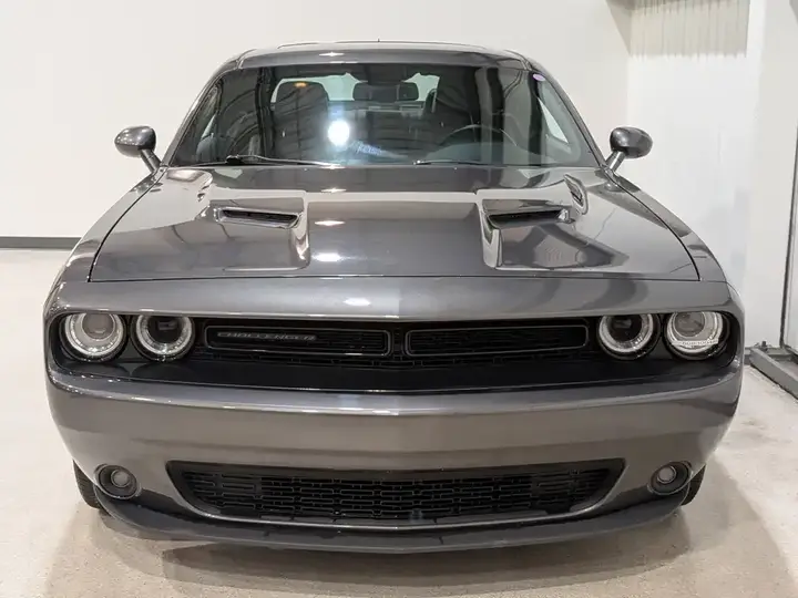 Dodge Challenger 2018 photo 4