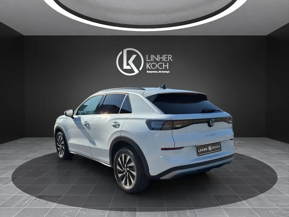 Volkswagen T-Roc 2026 photo 3