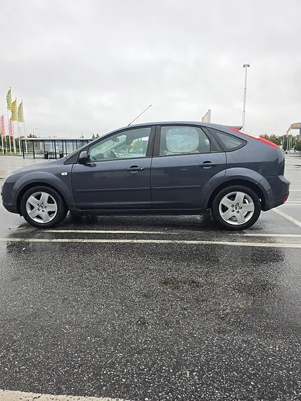 Ford Focus 2008 photo 3