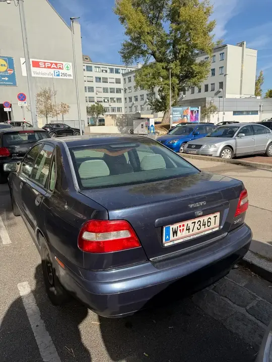 Volvo S40