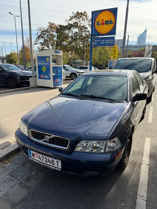 Volvo S40 2002 photo 2