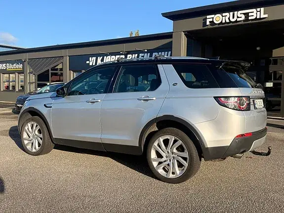 Land Rover Discovery Sport 2017 photo 2