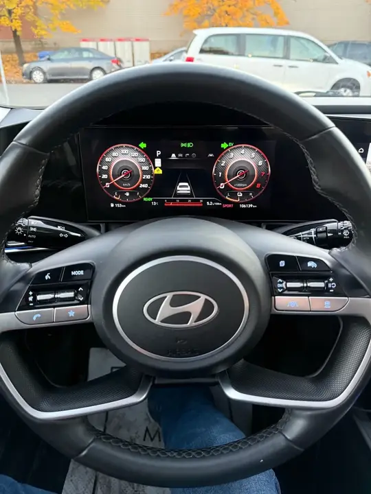 Hyundai Elantra 2025 photo 3
