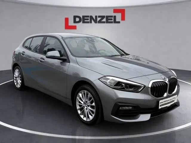BMW 1 Series 2023 photo 3