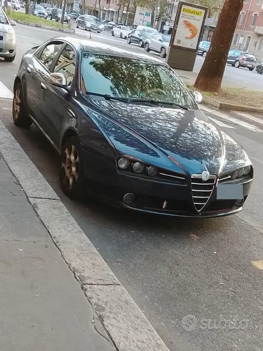 Alfa Romeo 159