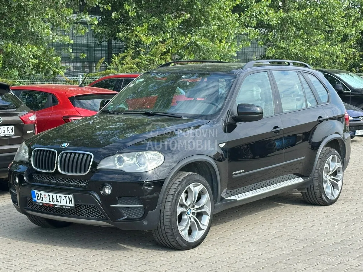 BMW X5 2011 photo 2