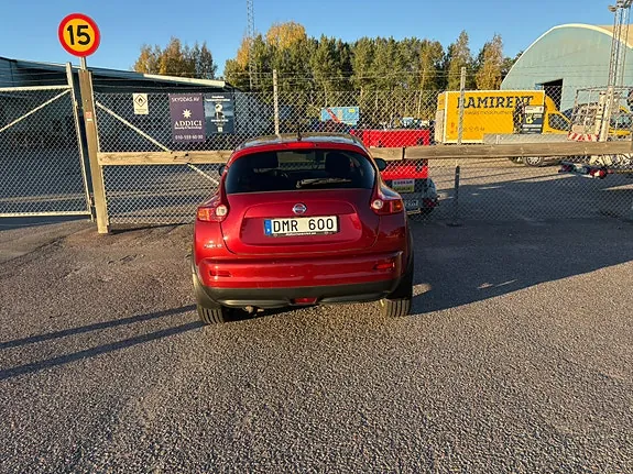 Nissan Juke 2011 photo 2