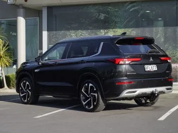 Mitsubishi Outlander 2025 photo 3