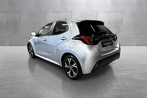 Toyota Yaris 2024 photo 3