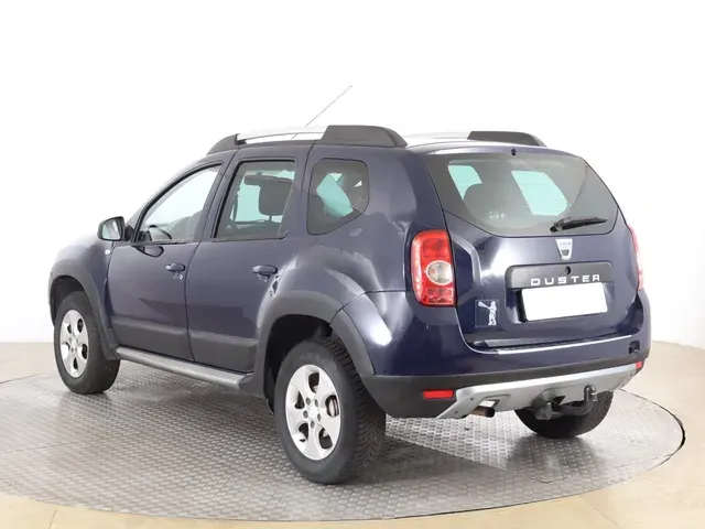 Dacia Duster 2012 photo 3