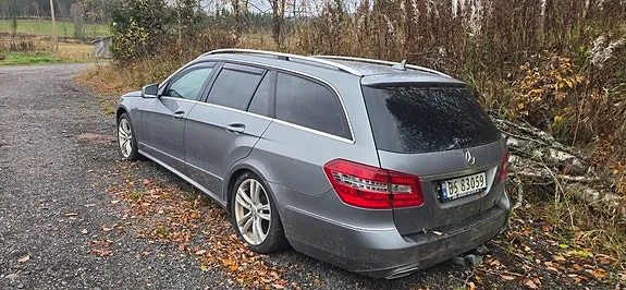 Mercedes-Benz E250 D 2012 photo 2