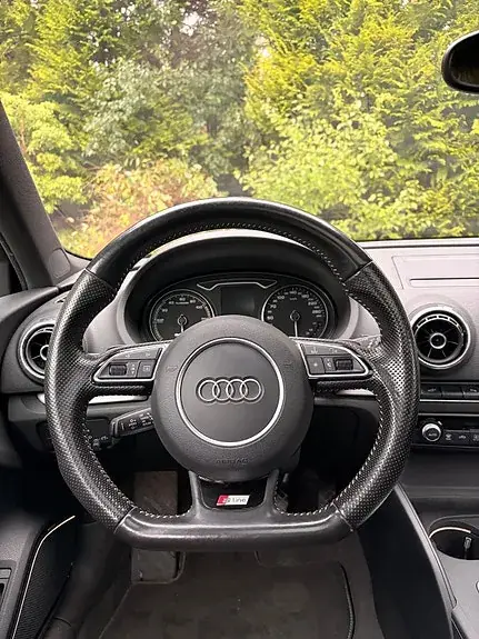 Audi E-Tron 2015 photo 3