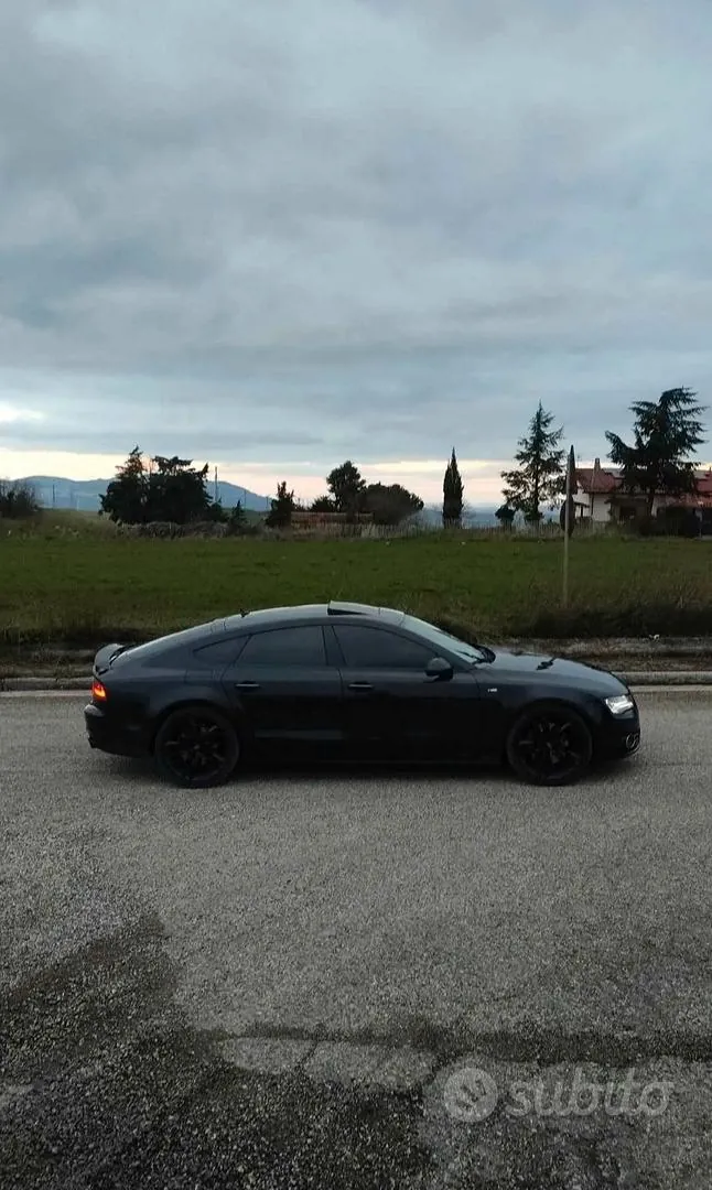 Audi A7 2011 photo 4