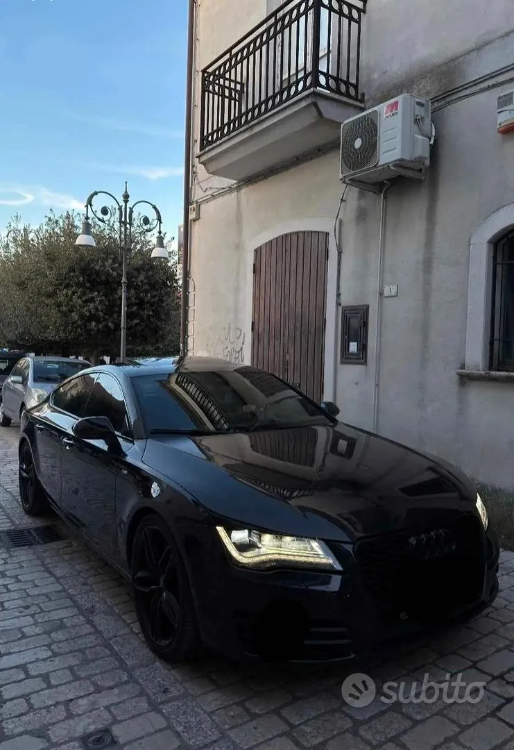 Audi A7 2011 photo 3