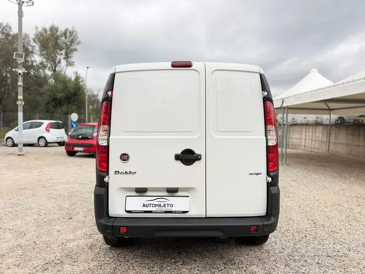 Fiat Doblo 2008 photo 3