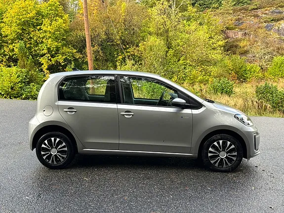 Volkswagen E-Up! 2019 photo 2