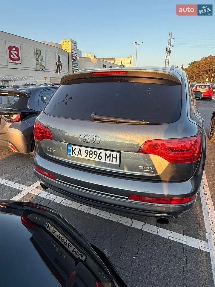 Audi Q7 2015 photo 5
