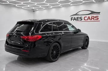 Mercedes-Benz C300 2022 photo 2