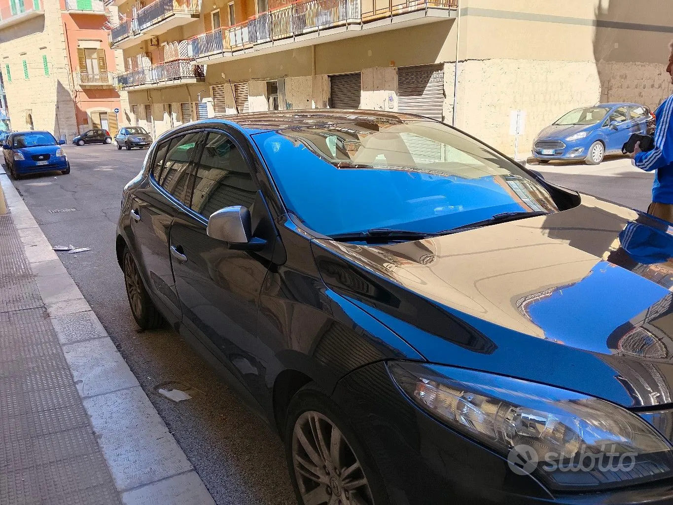 Renault Megane 2011 photo 2