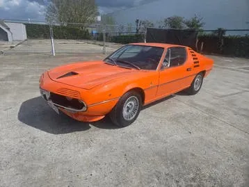 Alfa Romeo Montreal