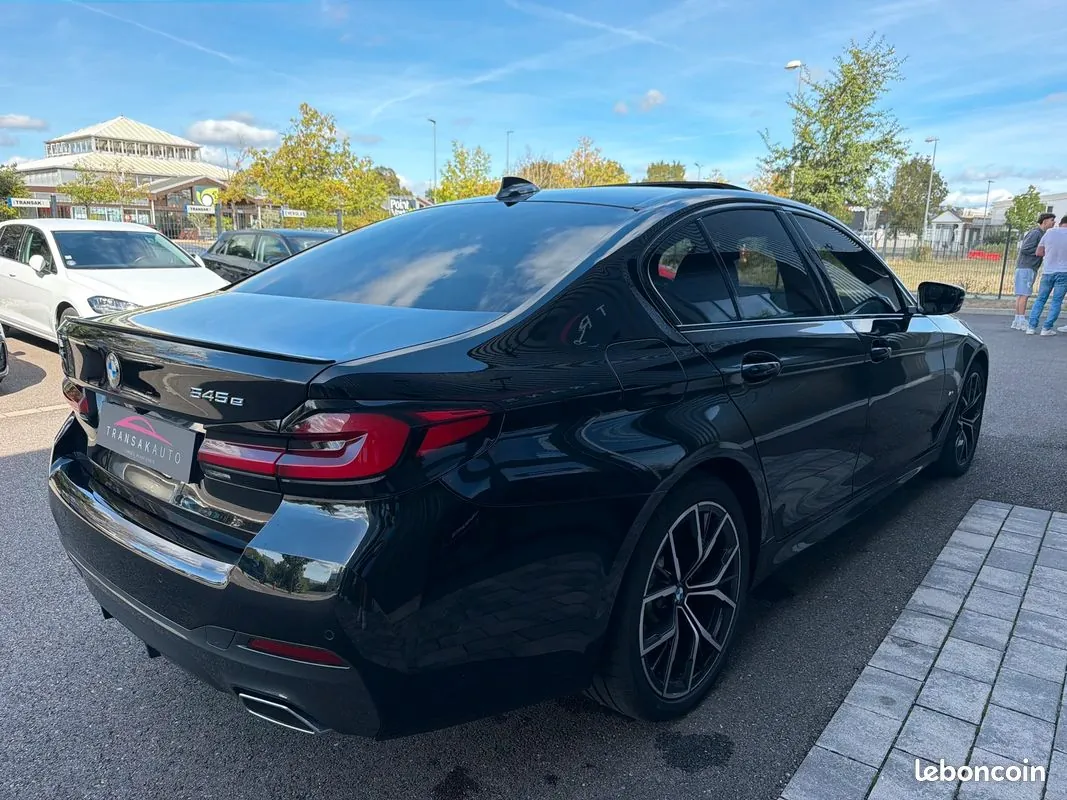 BMW 5 Series 2021 photo 5