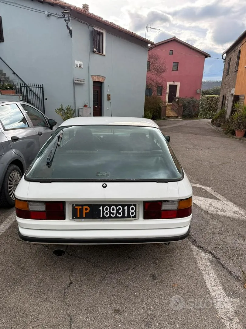 Porsche 924 1979 photo 2