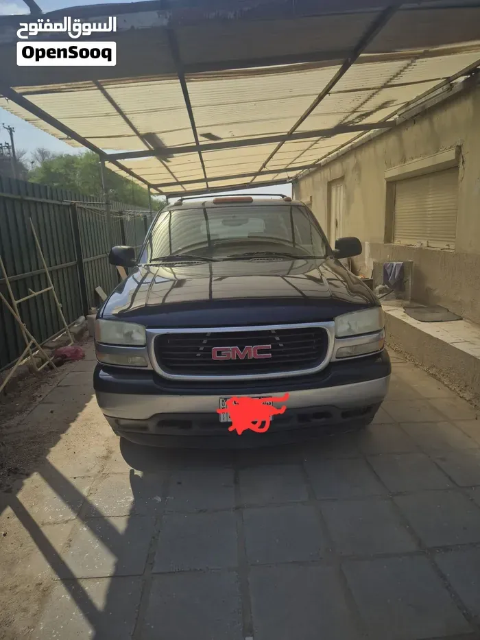 GMC Suburban 2005 photo 5