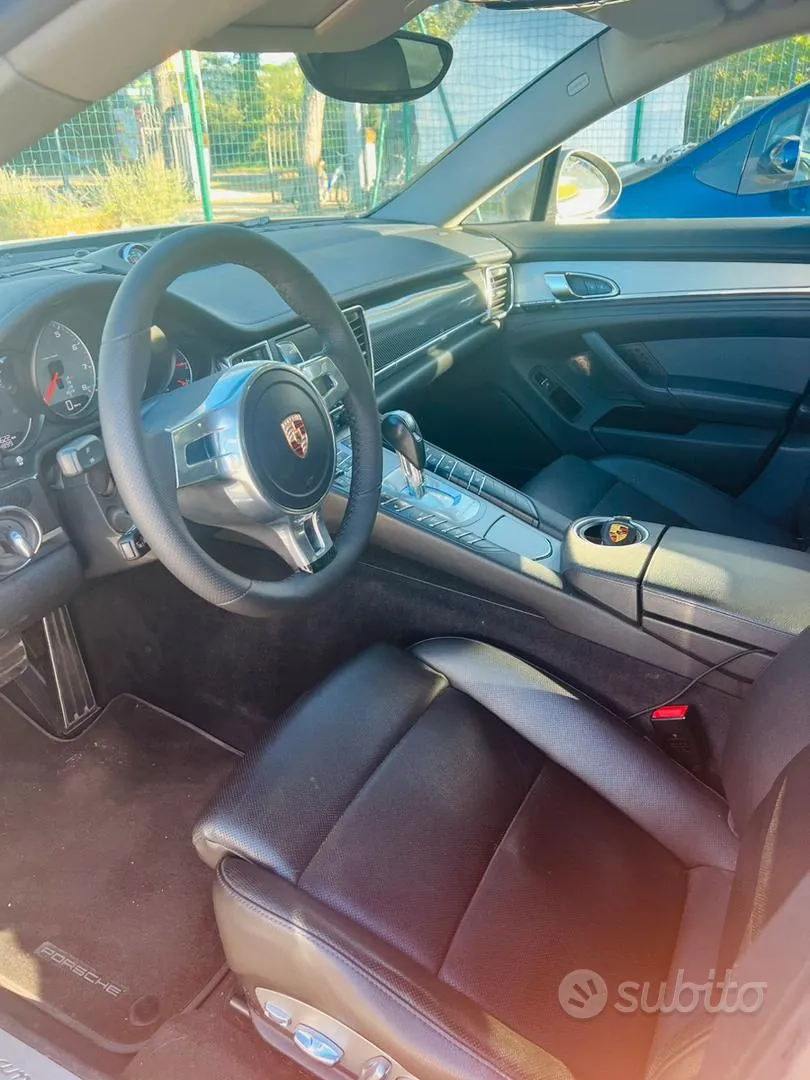 Porsche Panamera 2014 photo 3