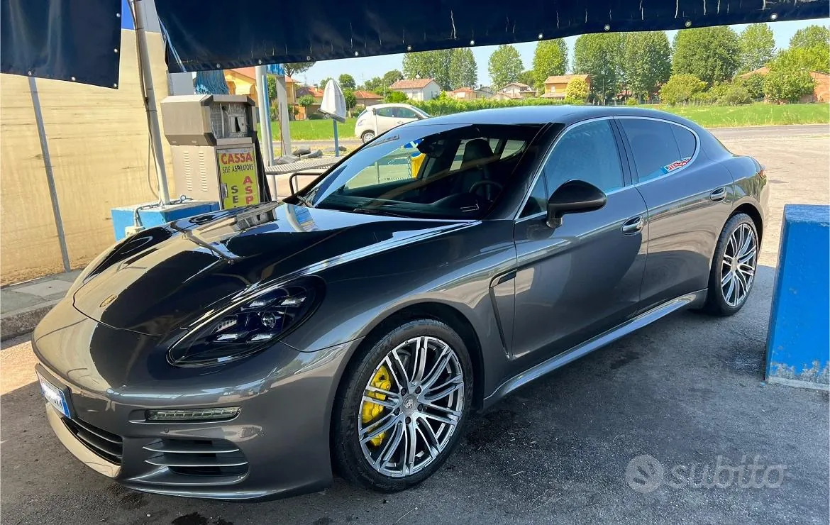 Porsche Panamera 2014 photo 4