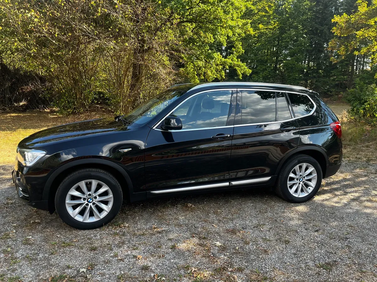 BMW X3 2014 photo 2