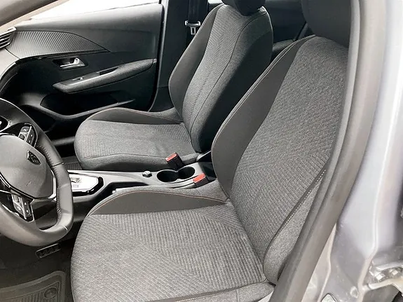 Peugeot 208 2025 photo 4