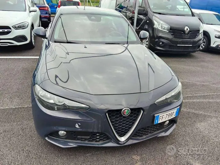 Alfa Romeo Giulia 2016 photo 4