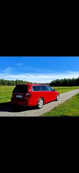 Volvo V70 2013 photo 2