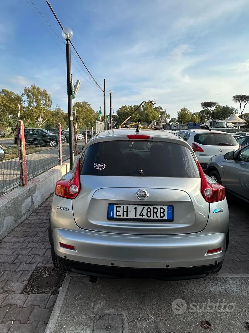 Nissan Juke 2011 photo 5