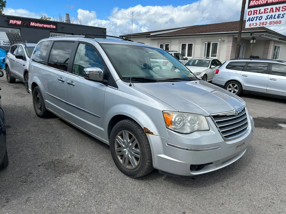 Chrysler Town & Country
