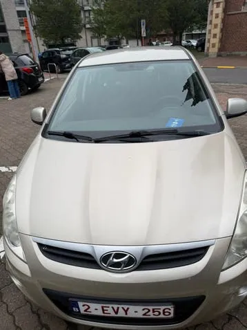 Hyundai I20