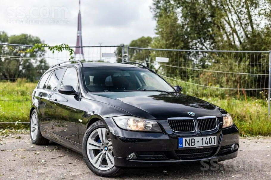 BMW 320D 2006 photo 2