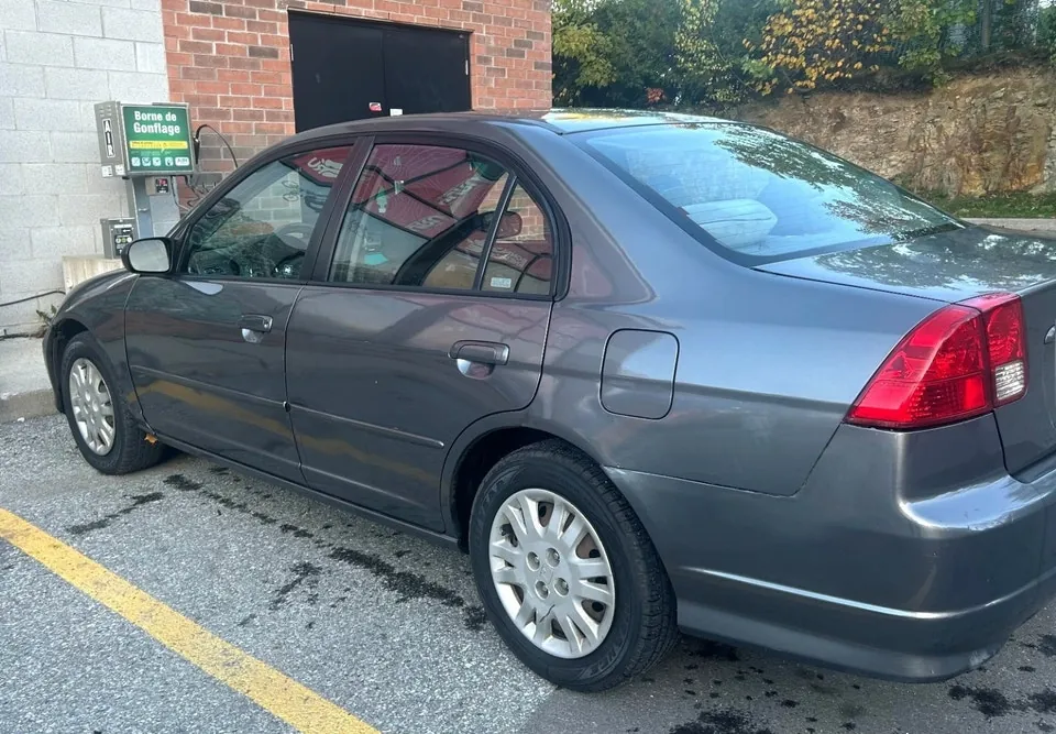 Honda Civic 2004 photo 5