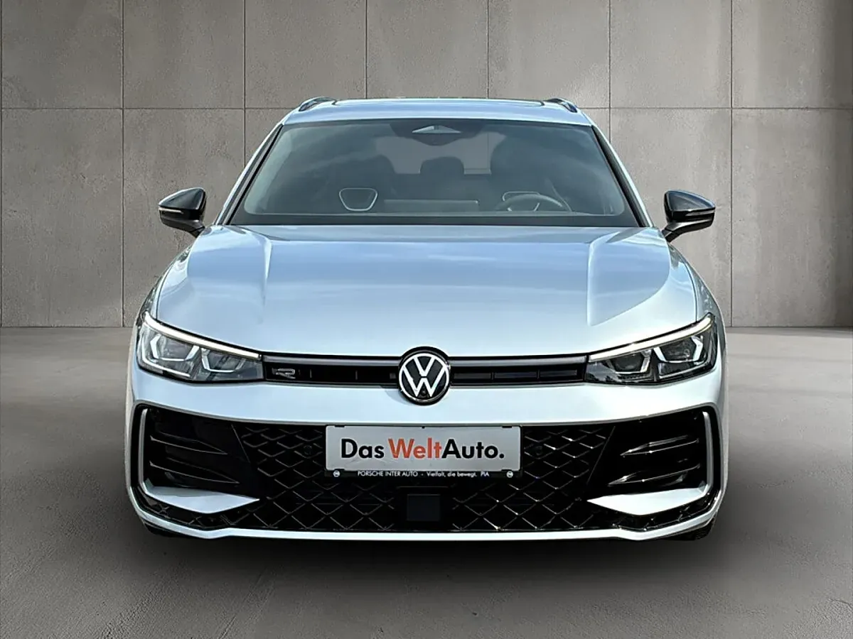 Volkswagen Passat 2026 photo 2