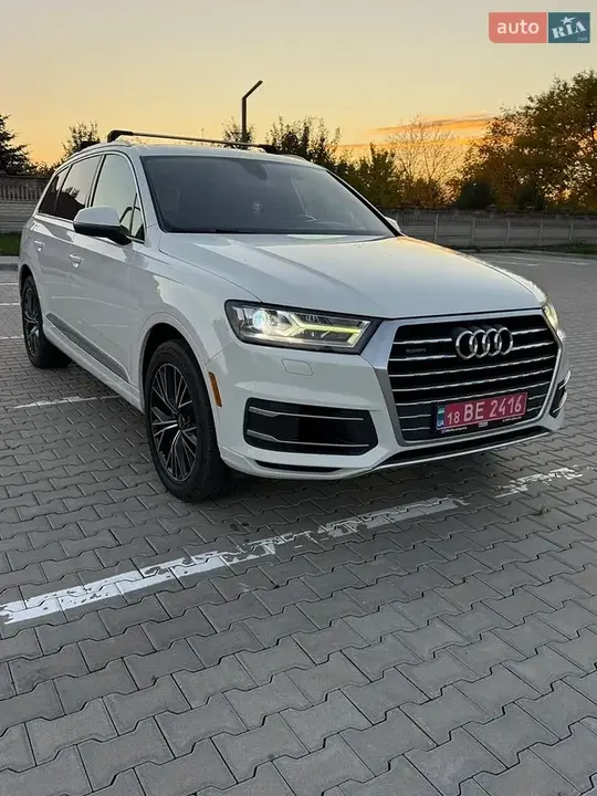 Audi Q7 2017 photo 3