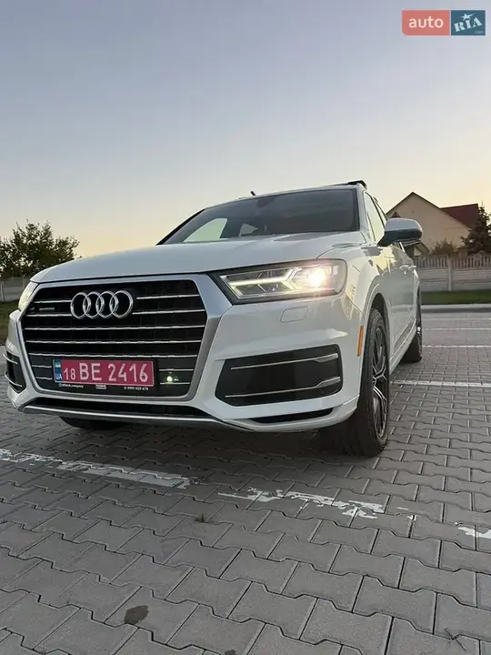 Audi Q7