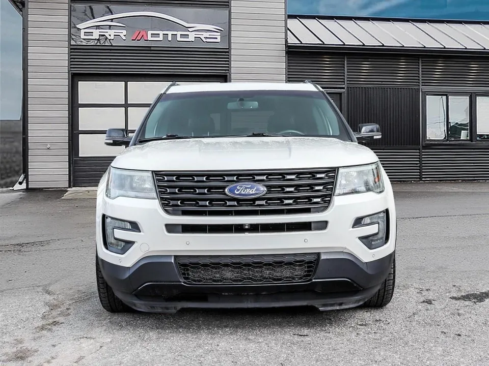 Ford Explorer 2016 photo 2